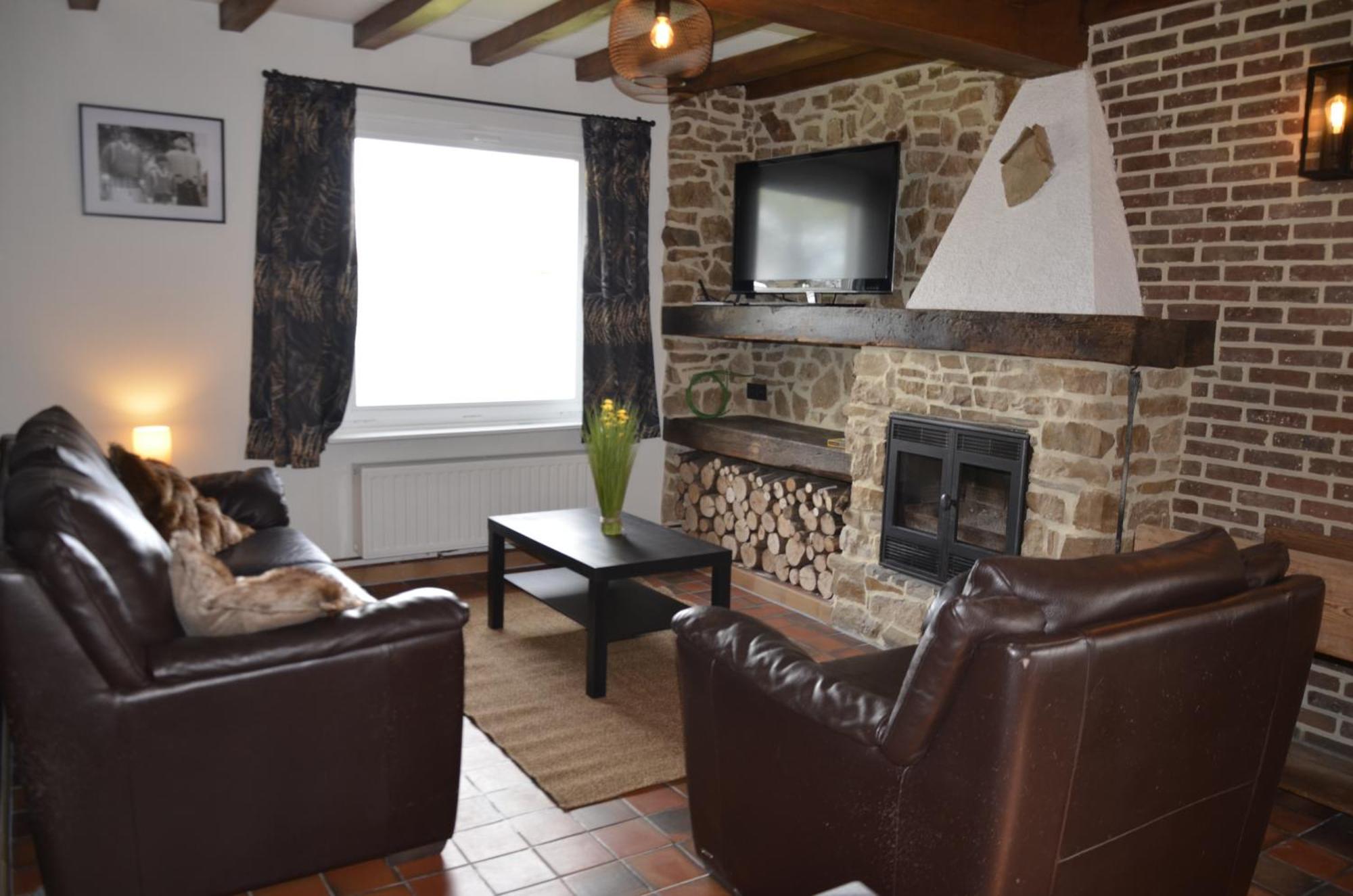 Le Refuge Du Grand Mitan Villa Isieres Buitenkant foto